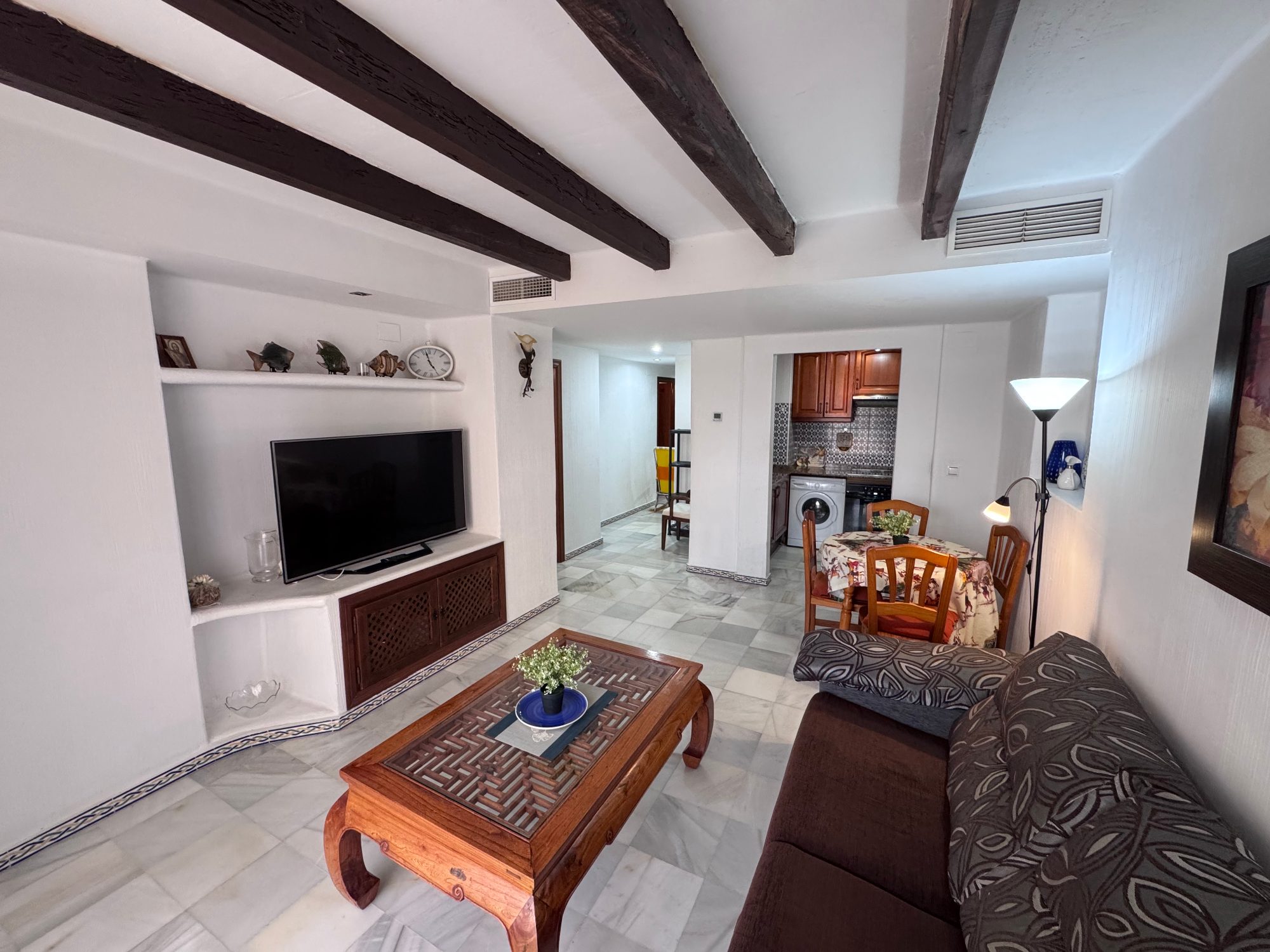 2-Zimmer-Wohnung direkt am Strand in Torrevieja 10